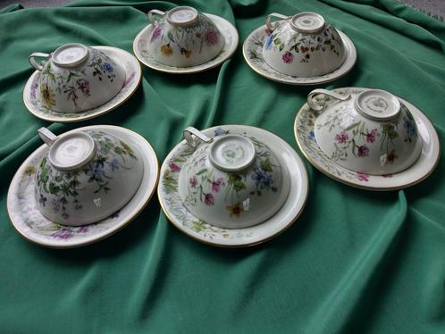 Krautheim Wiesengrund 6 kopjes en schotels met bloemen, Antiek en Kunst, Antiek | Servies los, Ophalen of Verzenden