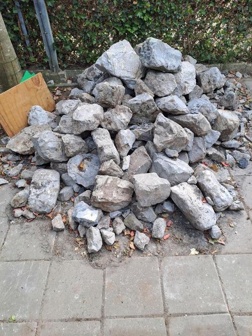 Gratis af te halen: partij mooie grijze breuksteen, Tuin en Terras, Grind, Keien en Split, Gebruikt, Kei, Grijs, Overige materialen