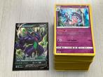 Set van 100 verschillende originele Pokemon kaarten, Ophalen of Verzenden, Zo goed als nieuw, Meerdere kaarten, Foil
