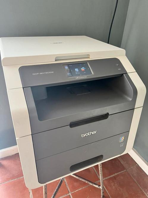 Brother DCP 9015CDW laserprinter met volle tonercartridges, Computers en Software, Printers, Zo goed als nieuw, All-in-one, Scannen