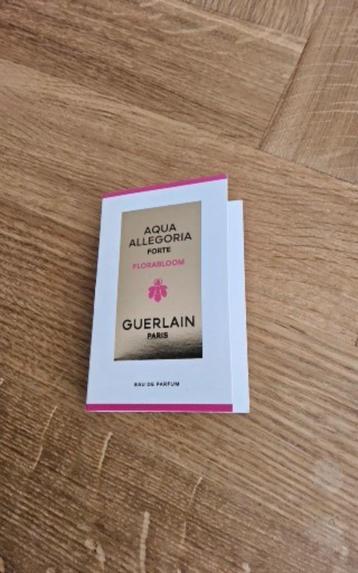 Parfumproefje Guerlain beschikbaar voor biedingen