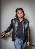 Daniel arends 9 mei, Twee personen, Mei