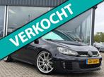 Volkswagen Golf 2.0 GTI DSG/PANO/STAGE 3 BOMVOL OPTIES!, Gebruikt, 4 cilinders, Zwart, 14 km/l