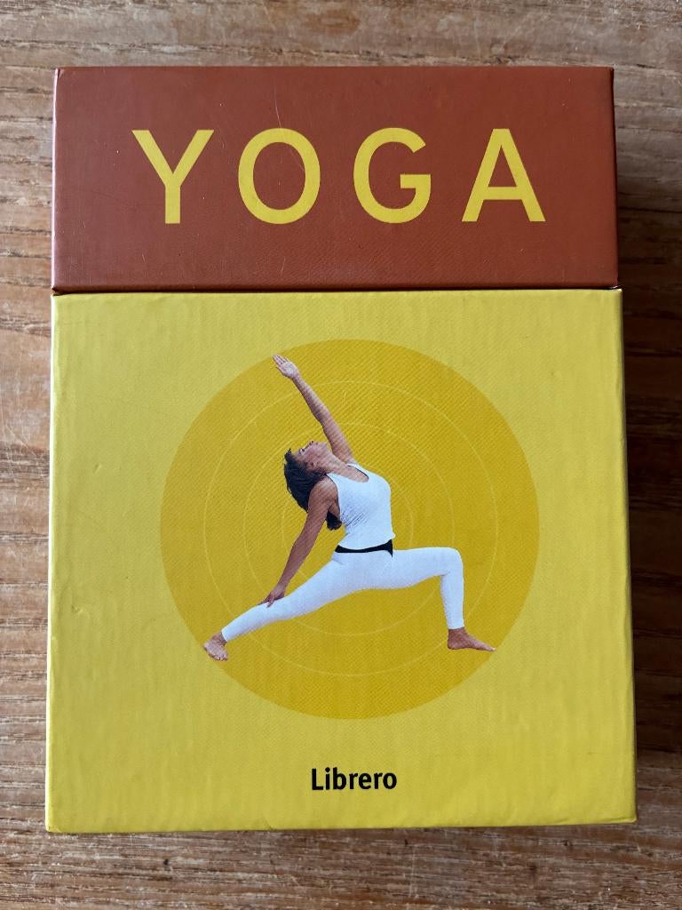 Glenda Twining - Yoga - 50 kaarten zgan, Ophalen of Verzenden, Zo goed als nieuw, Overig