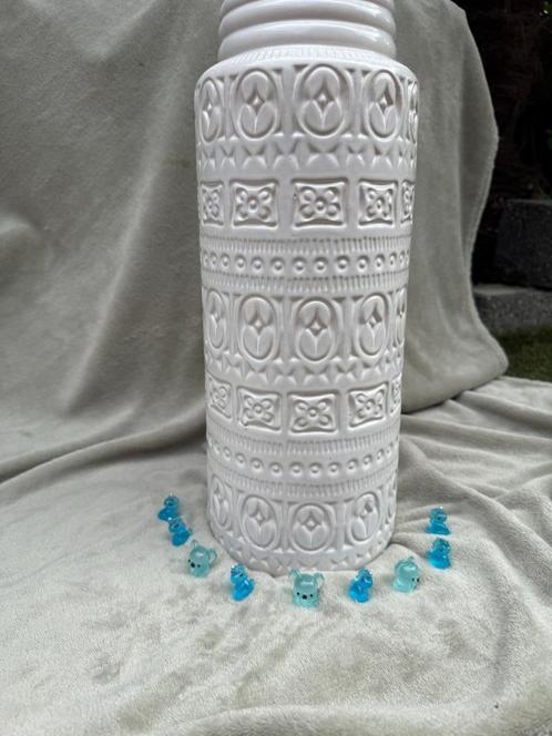 Witte Vaas West Germany 41 cm perfect voor lange bloemen, Antiek en Kunst, Antiek | Vazen, Ophalen of Verzenden
