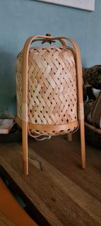 Rotan tafellamp, Huis en Inrichting, Lampen | Tafellampen, Ophalen of Verzenden, Zo goed als nieuw, Minder dan 50 cm