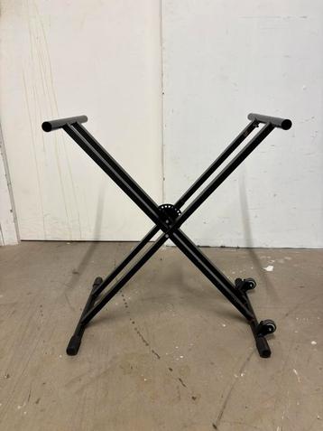 Keystand  beschikbaar voor biedingen
