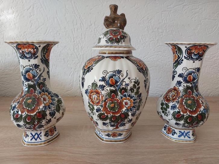 Kaststel flora keramiek, delfts polychroom, Antiek en Kunst, Antiek | Keramiek en Aardewerk, Ophalen of Verzenden