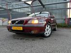 Volvo S60 2.4 140PK AUT 2001 Rood 2e Eigenaar, Auto's, S60, 1476 kg, 2435 cc, 1600 kg
