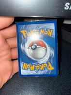 Pokemon kaart noivern v, Hobby en Vrije tijd, Ophalen of Verzenden, Nieuw, Losse kaart, Foil