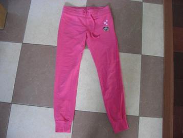 NIEUWE roze jogging- / sportbroek, maat 152 beschikbaar voor biedingen