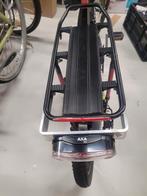 Bagagedrager met lamp axa fiets mountainbike zoals rockrider, Fietsen en Brommers, Fietsaccessoires | Bagagedragers, Ophalen of Verzenden