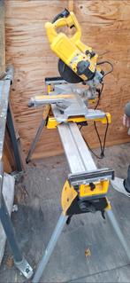 DeWalt Afkortzaag met Onderstel - Gebruikt, Doe-het-zelf en Verbouw, Gereedschap | Zaagmachines, Gebruikt, DeWalt, 70 mm of meer