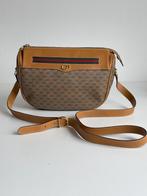 Gucci schoudertas, Sieraden, Tassen en Uiterlijk, Tassen | Damestassen, Ophalen, Gebruikt, Beige, Schoudertasje