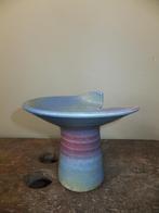funky vintage vaas, jaren 80/90, blauw-paars kraag, mobach?, Ophalen