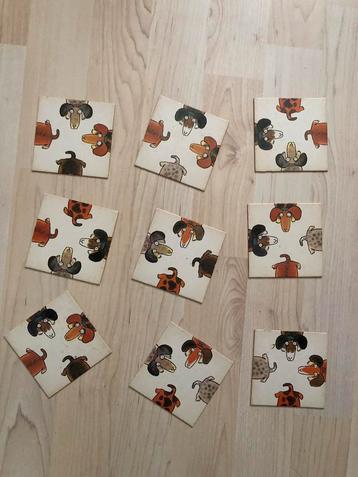 Leuk denkspelletje met hondenkoppen  beschikbaar voor biedingen