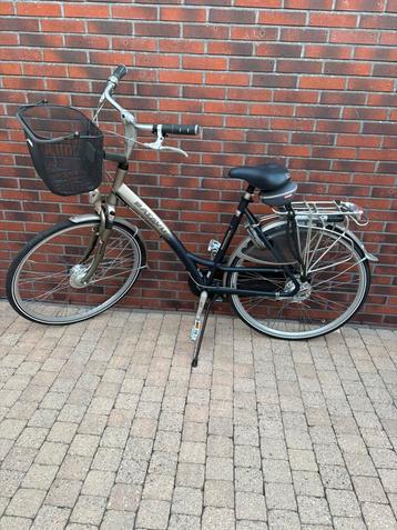 Prachtige batavus dames fiets  beschikbaar voor biedingen