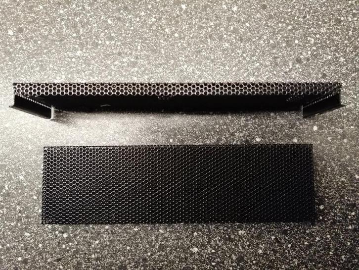 Cooler Master Elite 334 U Front Slot Cover 5,25" 2x € 5,-, Computers en Software, Computerbehuizingen, Nieuw, Ophalen