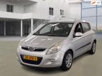 Hyundai I20 1.4i DynamicVersion PSENSOR CRUISE 2 X SLEUTELS, Voorwielaandrijving, Gebruikt, Zwart, 4 cilinders