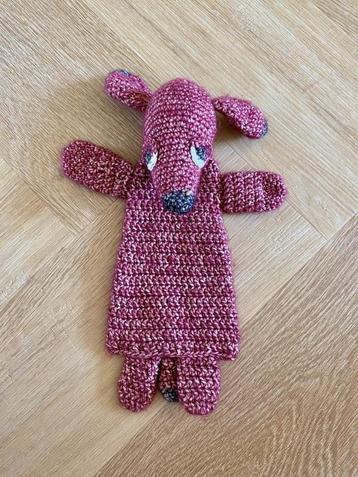 *NIEUW!* Handgemaakte, gehaakte knuffel, rood / bruin beschikbaar voor biedingen