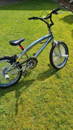 Supermooie BMX stuntfiets, Fietsen en Brommers, Fietsen | Crossfietsen en BMX, Voetsteunen, 24 inch of meer, Zo goed als nieuw