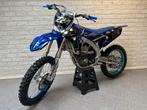 Zeer nette Yamaha yz450f 2017 crossmotor Gereviseerd., Motoren, Gereviseerd