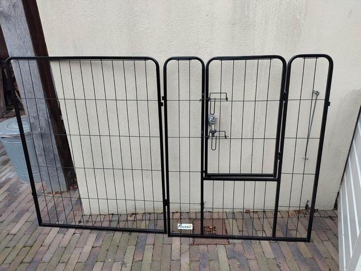 Honden hek/ puppyren 1m hoogte, 640 cm lengte, Dieren en Toebehoren, Hondenhokken, Zo goed als nieuw, Ophalen