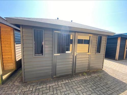 Showmodel groot tuinhuis. 4.0 x 3.0, Doe-het-zelf en Verbouw, Dakpannen en Dakbedekking, Ophalen