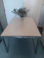 Metaform tafel, warm tijdloos geel, Ophalen, 50 tot 100 cm, Zo goed als nieuw, 150 tot 200 cm