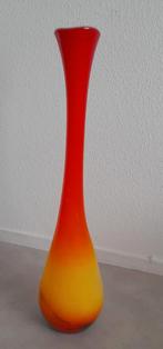 Prachtige glazen handgeblazen vaas, Huis en Inrichting, Woonaccessoires | Vazen, Ophalen, Nieuw, Glas, 50 tot 75 cm