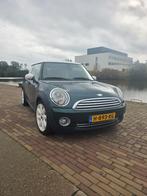 Mini 1.6 16V Cooper 2008 Groen, Voorwielaandrijving, 4 cilinders, 4 stoelen, Leder