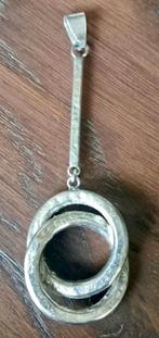 Zilveren hanger van ontwerper Menno Meijer ca 9 cm lang, Ophalen of Verzenden, Gebruikt, Zilver, Zilver