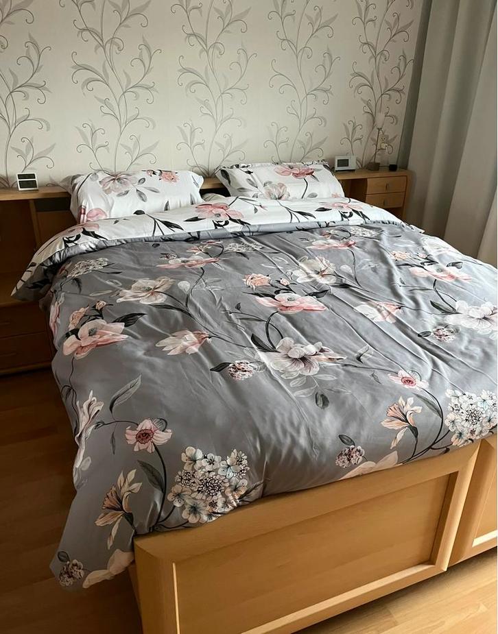 Dekbedovertrek 2.40 x 2.00, Huis en Inrichting, Slaapkamer | Complete slaapkamers, Zo goed als nieuw, Tweepersoons, Ophalen of Verzenden