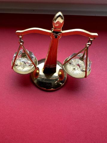 swarovski  beschikbaar voor biedingen