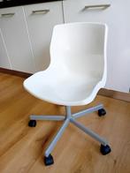 Ikea kleine bureaustoel, kinder bureaustoel Snille, Ophalen, Zo goed als nieuw