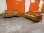 🚚GRATIS LEVERING ✅️zeer mooie 2x 2,5 zits cognac banken, Huis en Inrichting, Banken | Bankstellen, Ophalen, The best sofa, Zo goed als nieuw