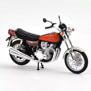 Kawasaki Z900 1973 Bruin / Oranje 1:18 NOREV REF. 182031 beschikbaar voor biedingen