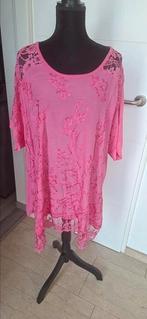 29)Te koop ZGAN roze tuniek met kant 1maat ongeveer 52/54, Ophalen of Verzenden, Zo goed als nieuw, Roze, Blouse of Tuniek