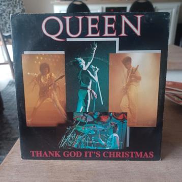 Queen thank god it's christmas 7" beschikbaar voor biedingen