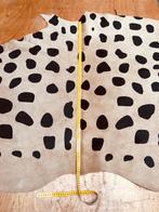 Unieke Rundervacht - Dalmatiër/Pippi Langkous, Hobby en Vrije tijd, Ophalen of Verzenden, Nieuw, Bruin, Katoen