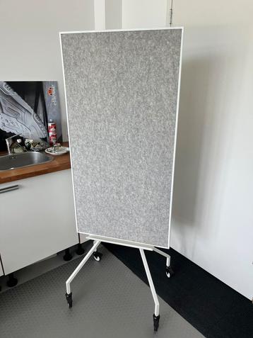 Ikea Elloven whitboard prikbord, verrijdbaar, roomdivider beschikbaar voor biedingen