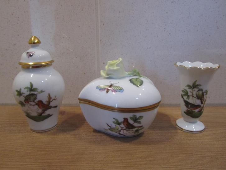 Herend Rothschild met vogel, Antiek en Kunst, Antiek | Porselein, Ophalen of Verzenden