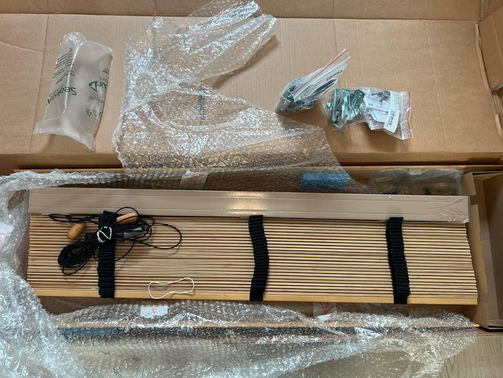 Nieuwe bamboe jaloezie, Huis en Inrichting, Stoffering | Gordijnen en Lamellen, Nieuw, 200 cm of meer, 50 tot 100 cm, Zwart, Ophalen