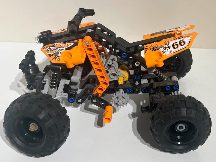 Lego Technic 9392 Quad Bike, Kinderen en Baby's, Speelgoed | Duplo en Lego, Zo goed als nieuw, Ophalen of Verzenden