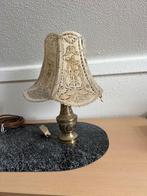 Indonesische tafellampen met varkensblaas kappen, Ophalen of Verzenden, Gebruikt, Metaal, Minder dan 100 cm