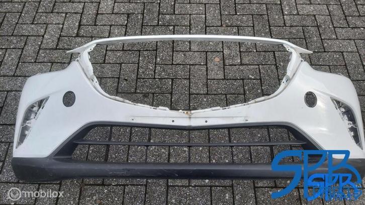 Voorbumper MAZDA CX-3 DK VOOR BUMPER CX3 FACELIFT DK8A50031, Auto-onderdelen, Carrosserie en Plaatwerk, Bumper, Mazda, Voor, Gebruikt