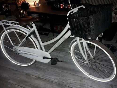 Cortina 26 inch prachtige fiets met mand, Fietsen en Brommers, Fietsen | Meisjes, Zo goed als nieuw, 26 inch of meer, Versnellingen