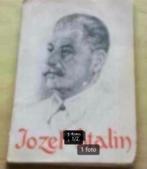 Jozef Stalin,de man van staal door Max van Poll uit 1946., Ophalen of Verzenden, Gelezen, Politiek