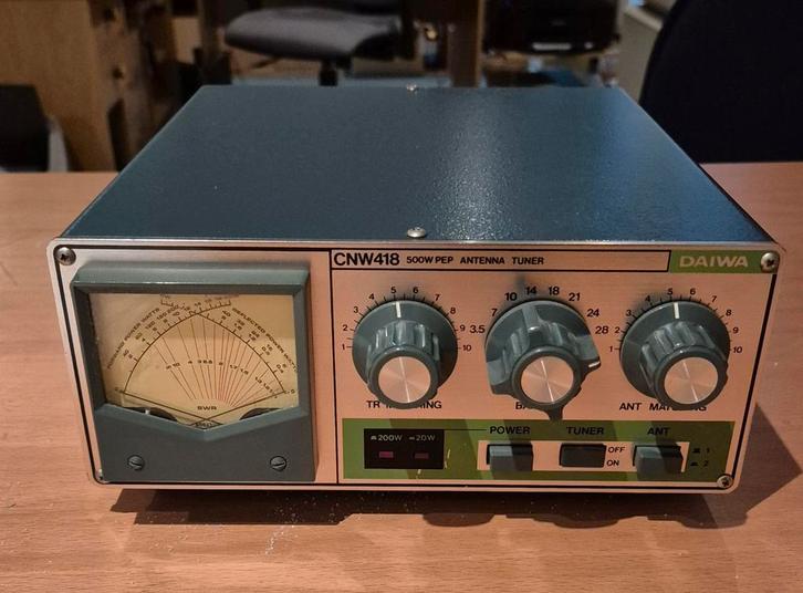 Daiwa CNV-418 Antenne Tuner - Perfecte Aanpassing!, Telecommunicatie, Zenders en Ontvangers, Gebruikt, Zender en Ontvanger, Ophalen of Verzenden