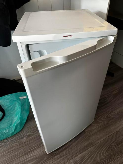 Inventum tafelmodel koelkast, Witgoed en Apparatuur, Koelkasten en IJskasten, Zo goed als nieuw, Zonder vriesvak, 100 tot 150 liter